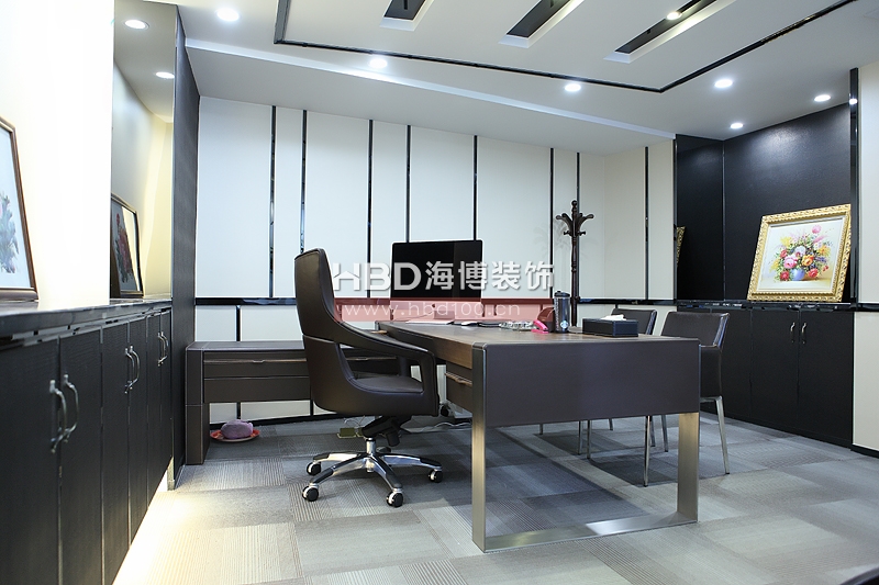 辦公室裝修設(shè)計(jì)實(shí)景圖,經(jīng)理室裝修設(shè)計(jì).JPG